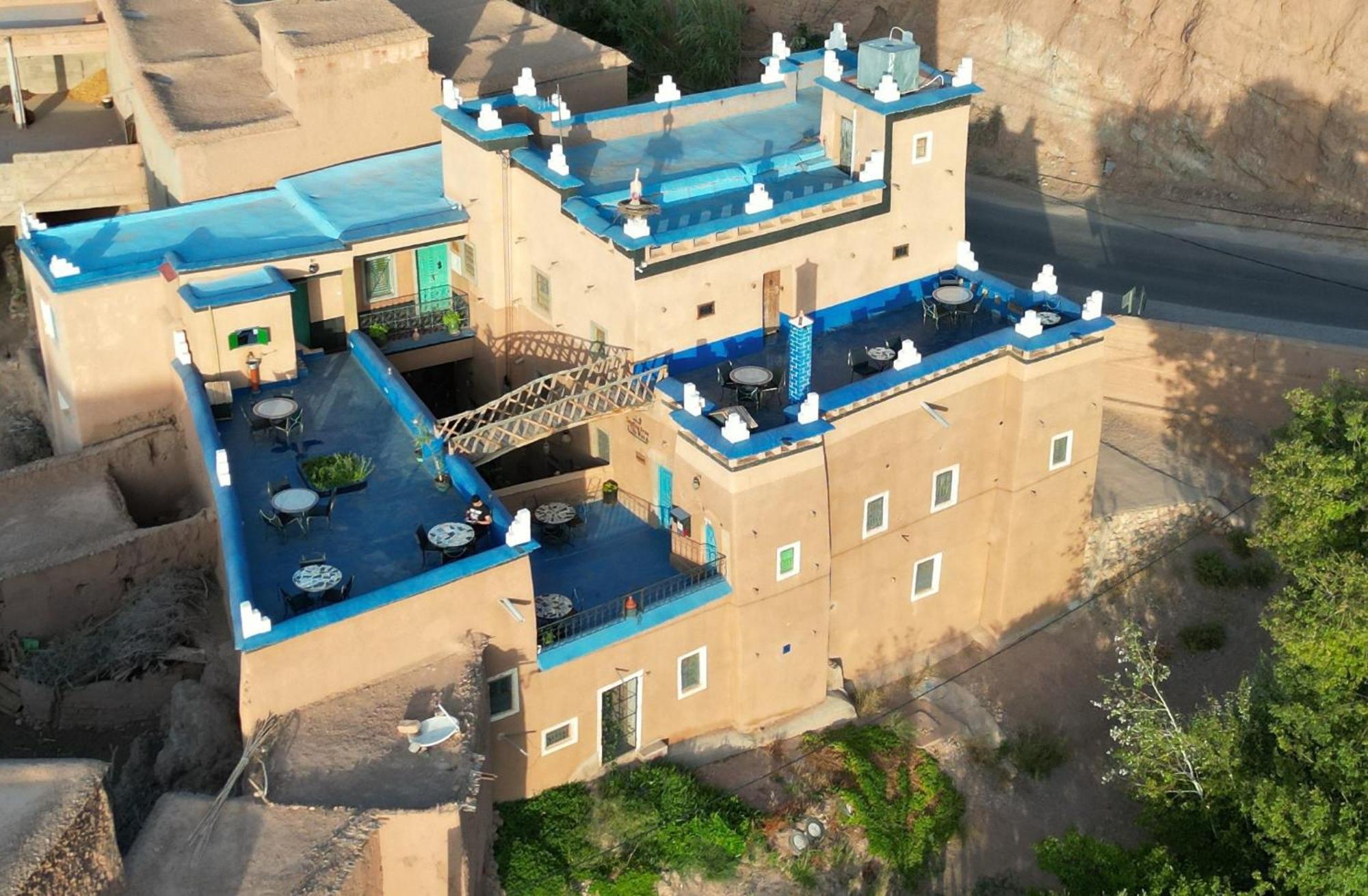 Hotel Labyrinth Kasbah Dades à Aït Ben Ali Extérieur photo